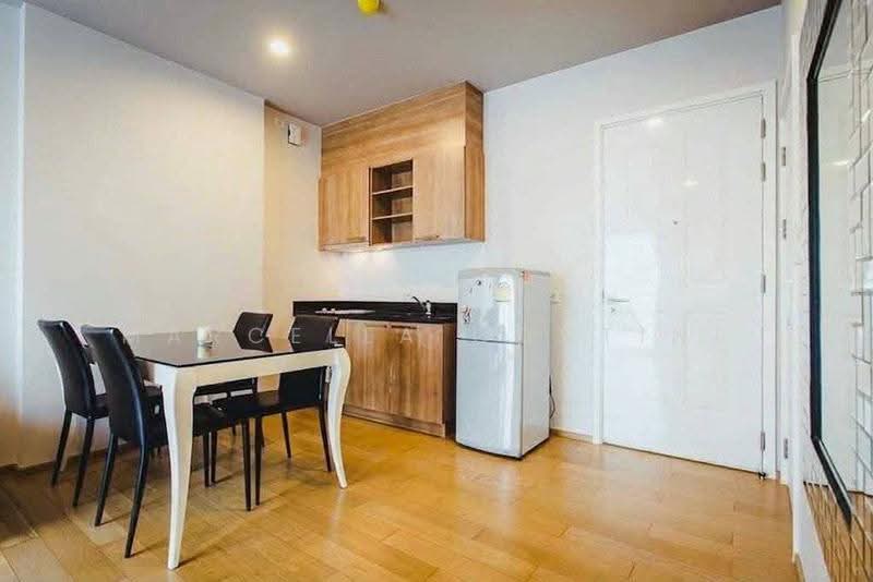 Hive Sathorn, Bangkok, Krung Thonburi Road, Khlong Ton Sai, Khlong San, Bangkok, 1 Bedroom, 50 sqm, Condo For Rent, by Marcella Contini, 500651745 - DDproperty.com