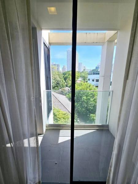 Liv @ 49, Bangkok, 9 Sukhumvit 49 Rd, Khlong Tan Nua, Watthana, Bangkok, 1 Bedroom, 48 sqm, Condo For Rent, by Chatuphon Mochida, 500651758 - DDproperty.com