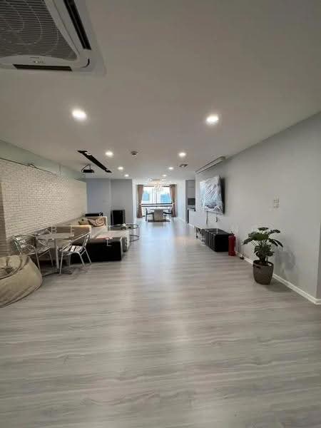 President Park Sukhumvit 24, Bangkok, 99 Sukhumvit 24 Alley, Khlongtoei Nua, Watthana, Bangkok, 3 Bedrooms, 239 sqm, Condo For Rent, by BetterLiving Estate, 500651804 - DDproperty.com