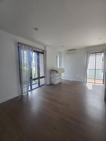 3 BR house, Bangkok, Suan Luang, Bangkok, 3 Bedrooms, 4 sqm, Single Detached House For Rent, by Chatuphon Mochida, 500651892 - DDproperty.com
