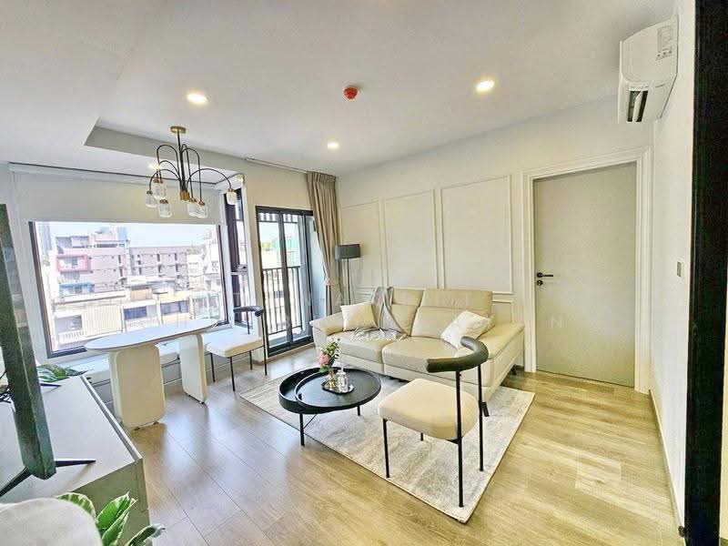 SOHO Bangkok Ratchada, กรุงเทพ, 74 Pracha Rat Bamphen Rd, ห้วยขวาง, กรุงเทพ, 52 ตร.ม., คอนโด ให้เช่า, โดย Tanakrit Chotbuddkayan, 500651933 - DDproperty.com
