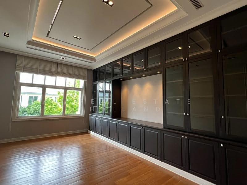 The Royal Residence, Bangkok, Prasert - Manukitch Road, Chorake Bua, Lat Phrao, Bangkok, 4 Bedrooms, 1,019 sqm, Single Detached House For Sale, by GT Real Estate Thailand, 500652016 - DDproperty.com