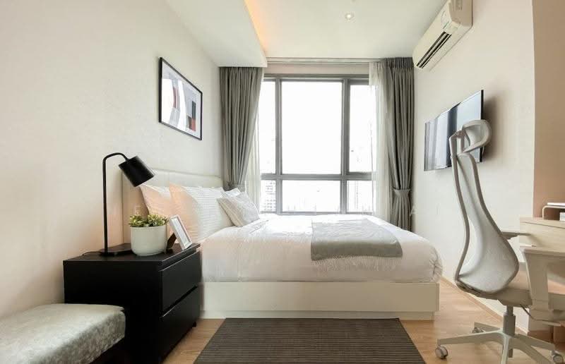 H Sukhumvit 43, Bangkok, 28 Sukhumvit 34 Road, Khlong Tan Nua, Watthana, Bangkok, 1 Bedroom, 45 sqm, Condo For Rent, by Netsanthiah Ai, 500652017 - DDproperty.com