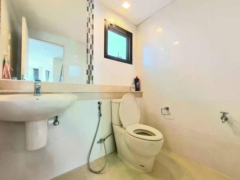 Setthasiri Sansai, Chiang Mai, 1001 Road, Nong Chom, San Sai, Chiang Mai, 3 Bedrooms, 2 sqm, Single Detached House For Rent, by ISAAC WEE, 500652030 - DDproperty.com