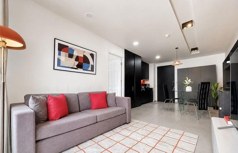 49 Plus, Bangkok, Soi Sukhumvit 49, Khlong Tan Nua, Watthana, Bangkok, 1 Bedroom, 53 sqm, Condo For Rent, by Netsanthiah Ai, 500652056 - DDproperty.com