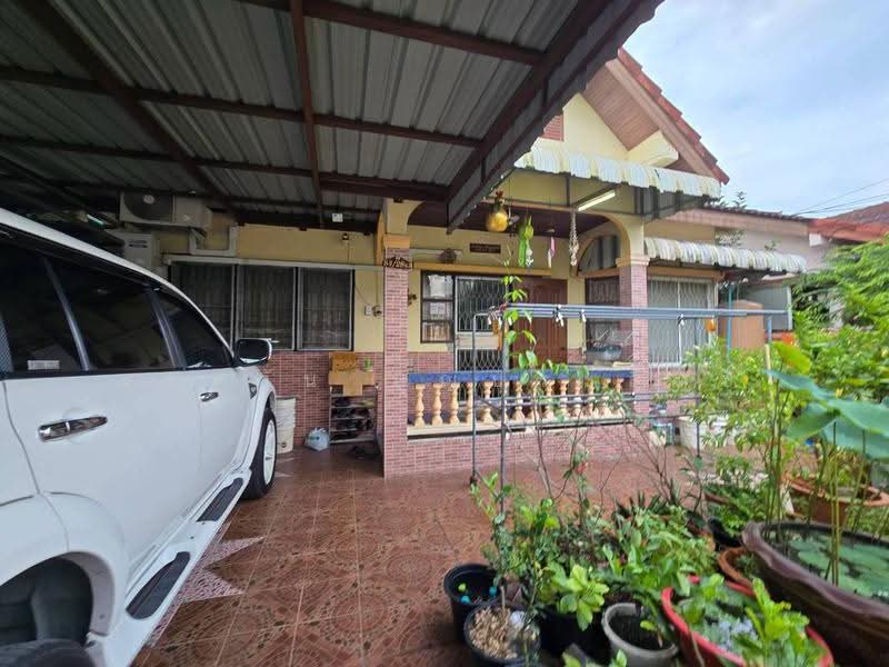 Baan Ubonchat 1, Nonthaburi, Soi Bang Rak Noi 16/2, Bang Rak Noi, Muang Nonthaburi, Nonthaburi, 4 Bedrooms, 99 sqm, Townhouse For Sale, by รชตวัน บุญประสิทธิ์, 500652123 - DDproperty.com