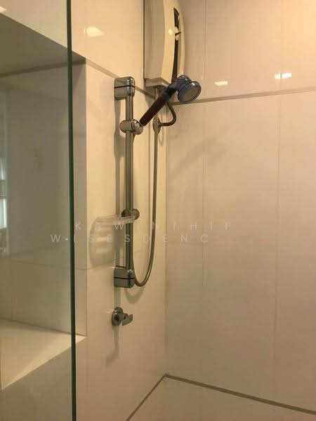 Thru Thonglor, Bangkok, Petchaburi Road, Bang Kapi, Huai Khwang, Bangkok, 1 Bedroom, 36 sqm, Condo For Rent, by Kawinthip Wisesdenchai, 500652258 - DDproperty.com