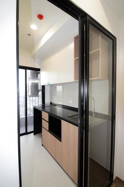 The Livin Phetkasem, Bangkok, 689 Phet Kasem Rd, Bang Wa, Phasi Charoen, Bangkok, 1 Bedroom, 28 sqm, Condo For Rent, by Sasitorn Chotikkakovit, 500652259 - DDproperty.com