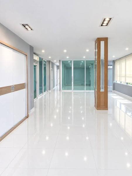 Chaiyapruek Ramintra-Watcharapol, Bangkok, 100 Sukhaphiban 5 Road, O-Ngoen, Sai Mai, Bangkok, 5 Bedrooms, 501 sqm, Single Detached House For Sale, by HOME Real Estate Service, 500652337 - DDproperty.com
