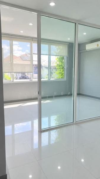 Chaiyapruek Ramintra-Watcharapol, Bangkok, 100 Sukhaphiban 5 Road, O-Ngoen, Sai Mai, Bangkok, 5 Bedrooms, 501 sqm, Single Detached House For Sale, by HOME Real Estate Service, 500652337 - DDproperty.com