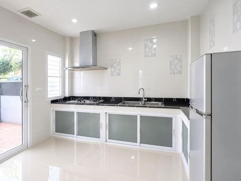 Chaiyapruek Ramintra-Watcharapol, Bangkok, 100 Sukhaphiban 5 Road, O-Ngoen, Sai Mai, Bangkok, 5 Bedrooms, 501 sqm, Single Detached House For Sale, by HOME Real Estate Service, 500652337 - DDproperty.com