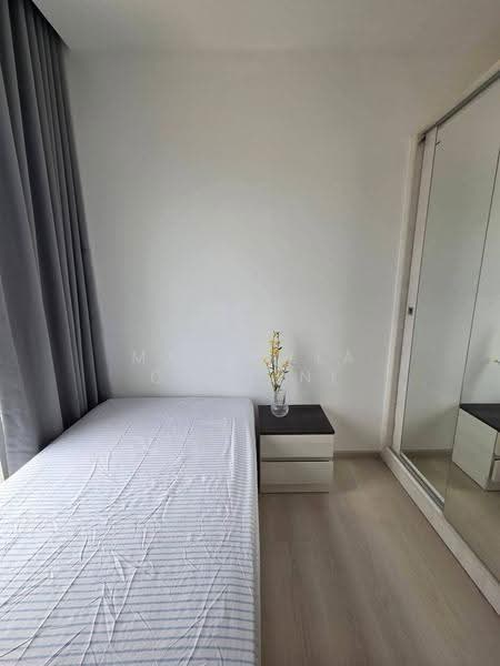 Life Ratchadapisek, Bangkok, 279 Ratchadapisaek Road, Huai Khwang, Bangkok, 2 Bedrooms, 65 sqm, Condo For Rent, by Marcella Contini, 500652352 - DDproperty.com
