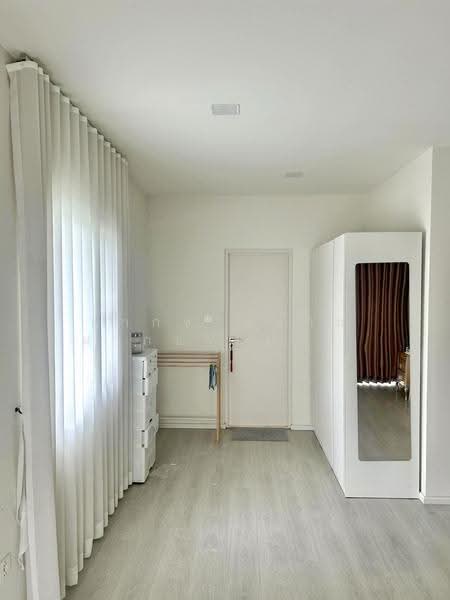 Mantana 2 Motorway - New Krungthepkreetha, Bangkok, Manthana 2 Motorway-New Krungthep Kreetha Intersection, Phatthanakan Road 4, Khlong Song Ton Nun, Lat Krabang, Bangkok, 3 Bedrooms, 155 sqm, Single Detached House For Sale, by ฝากขายบ้าน ฝากขายบ้านมือสอง ฝากขายอสัง Realty HuB, 500652353 - DDproperty.com