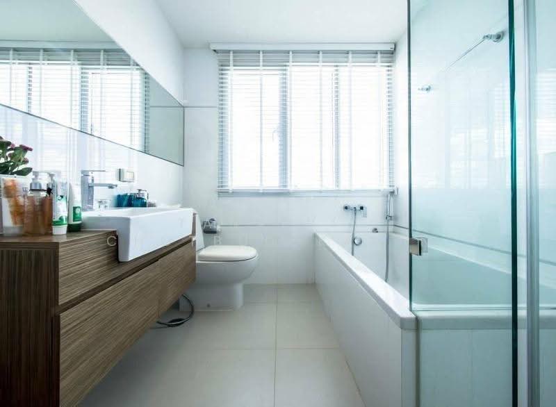 The Base Phetchaburi-Thonglor, Bangkok, Phetchaburi Rd, Bang Kapi, Huai Khwang, Bangkok, 2 Bedrooms, 60 sqm, Condo For Sale, by Tanakrit Chotbuddkayan, 500652364 - DDproperty.com
