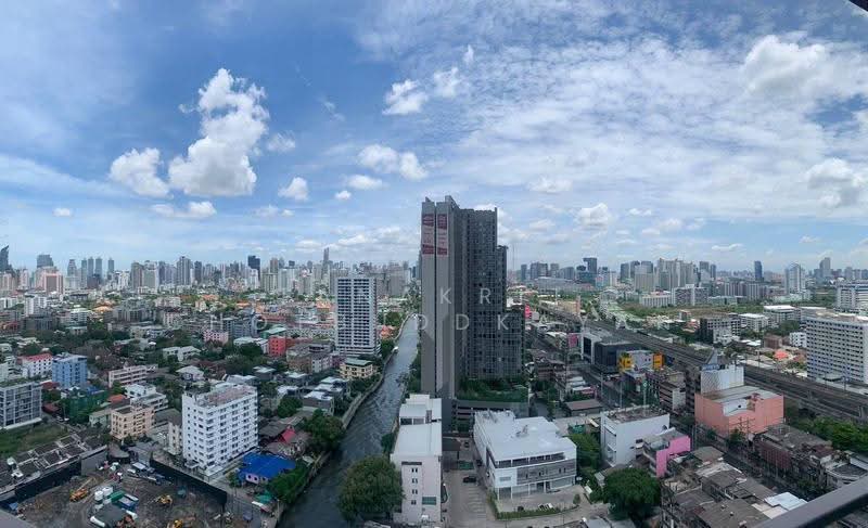 The Base Phetchaburi-Thonglor, Bangkok, Phetchaburi Rd, Bang Kapi, Huai Khwang, Bangkok, 2 Bedrooms, 60 sqm, Condo For Sale, by Tanakrit Chotbuddkayan, 500652364 - DDproperty.com
