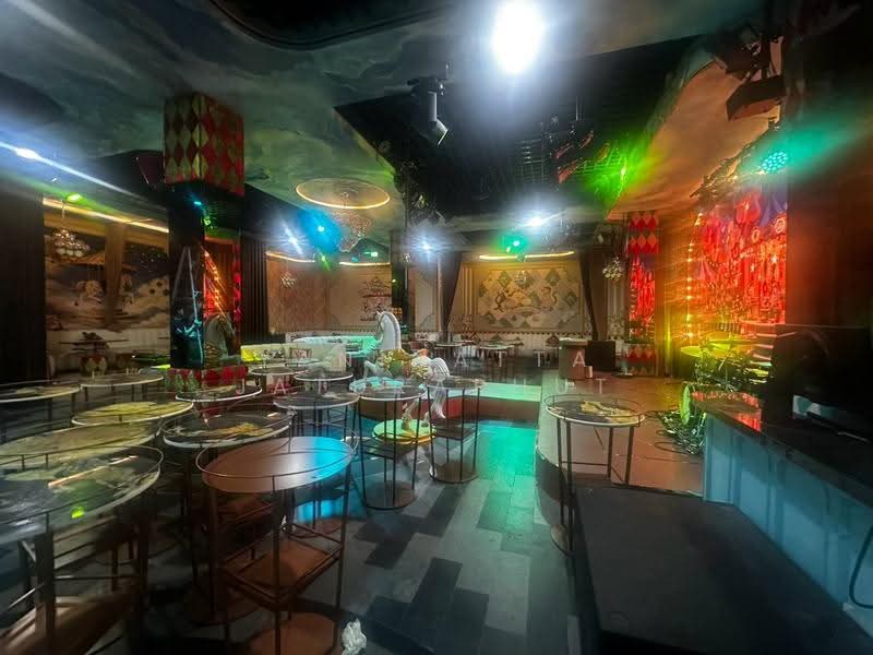 Club Entertainment / Bar in Thonglor for Sale / Rent, Bangkok, ถ.ทองหล่อ, Khlong Tan Nua, Watthana, Bangkok, , 800 sqm, Retail Space For Rent, by Yaninatta Jaturaphut, 500652520 - DDproperty.com