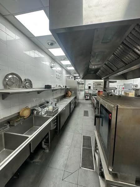 Club Entertainment / Bar in Thonglor for Sale / Rent, Bangkok, ถ.ทองหล่อ, Khlong Tan Nua, Watthana, Bangkok, , 800 sqm, Retail Space For Rent, by Yaninatta Jaturaphut, 500652520 - DDproperty.com