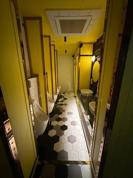 Club Entertainment / Bar in Thonglor for Sale / Rent, Bangkok, ถ.ทองหล่อ, Khlong Tan Nua, Watthana, Bangkok, , 800 sqm, Retail Space For Rent, by Yaninatta Jaturaphut, 500652520 - DDproperty.com