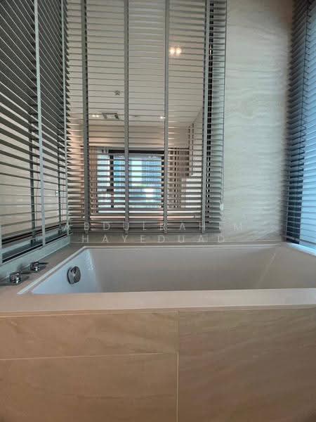 The Strand Thonglor, Bangkok, 36 Soi Sukhumvit 55, Khlong Tan Nua, Watthana, Bangkok, 2 Bedrooms, 88 sqm, Condo For Sale, by Abdulrahim Hayeduad, 500652572 - DDproperty.com