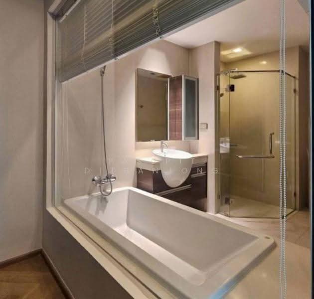 Sky Walk Residences, Bangkok, 1599 Sukhumvit Road, Phra Kanong Nua, Watthana, Bangkok, 3 Bedrooms, 121 sqm, Condo For Rent, by Pasupit Ditbanjong, 500652658 - DDproperty.com