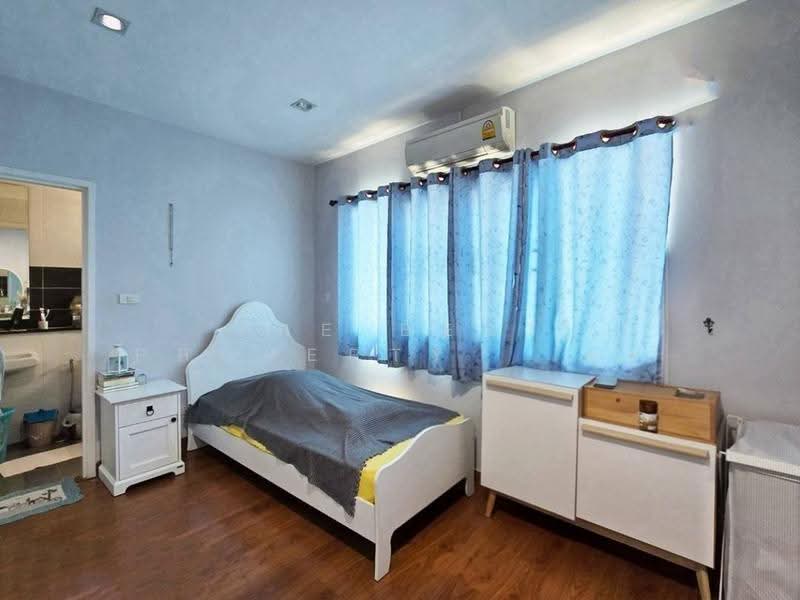หมู่บ้านดิเอ็กซ์คลูซีฟ สาทร-กัลปพฤกษ์ (The Exclusive) กรุงเทพมหานคร, Bangkok, Bang Khae, Bangkok, 3 Bedrooms, 220 sqm, Townhouse For Sale, by The Best Property   นะ, 500652671 - DDproperty.com