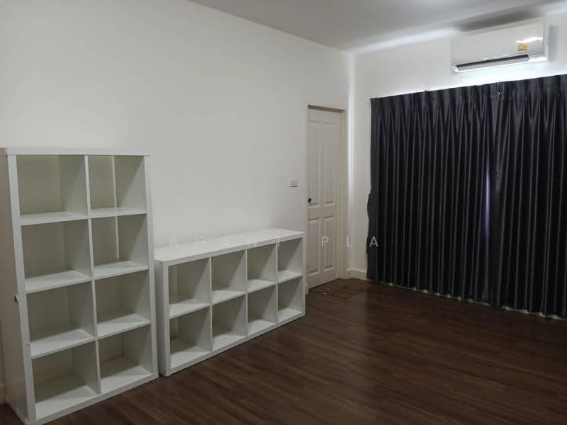 Town Avenue Srinagarindra, Bangkok, Soi On Nut 68, Suan Luang, Bangkok, 3 Bedrooms, 195 sqm, Townhouse For Rent, by Agent Pla, 500652753 - DDproperty.com