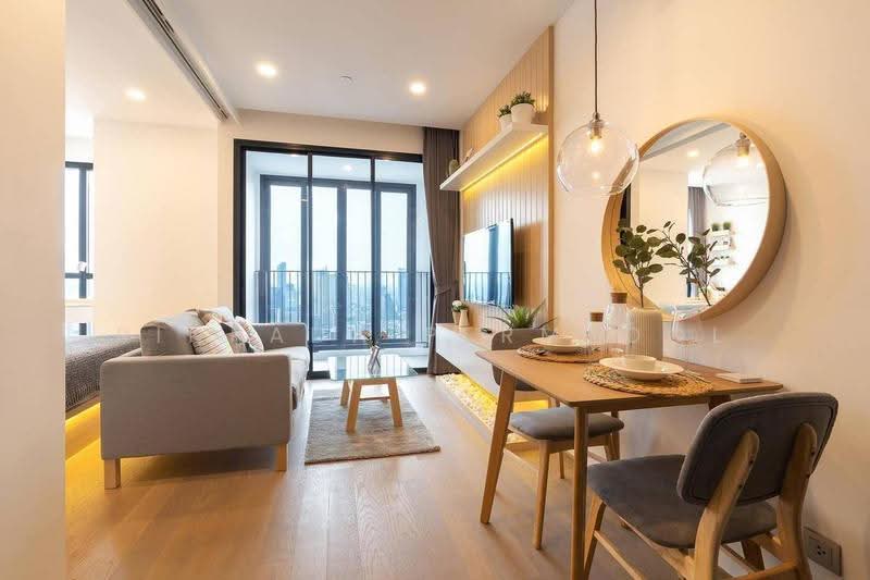 ASHTON Chula-Silom, Bangkok, Rama 4 Road, Si Phraya, Bang Rak, Bangkok, 1 Bedroom, 35 sqm, Condo For Rent, by Rinrada Permpool, 500652758 - DDproperty.com