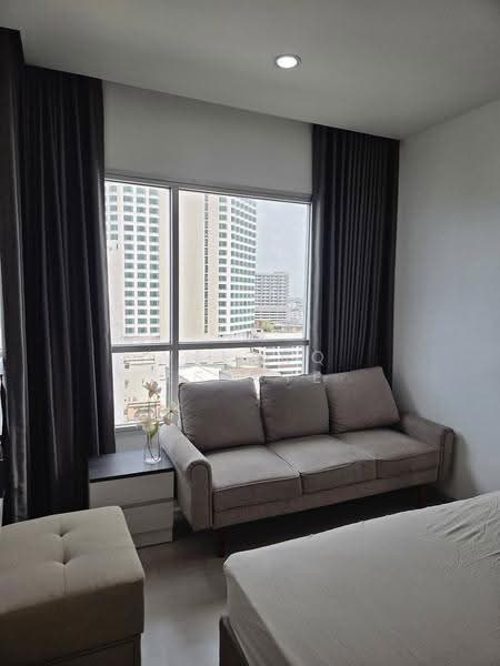 Life Ratchadapisek, Bangkok, 279 Ratchadapisaek Road, Huai Khwang, Bangkok, 2 Bedrooms, 65 sqm, Condo For Rent, by VELARQ ESTATE, 500652788 - DDproperty.com