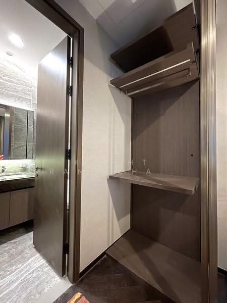 The Esse Sukhumvit 36, Bangkok, Soi Sukhumvit 36, Sukhumvit Road, Phra Kanong, Khlong Toei, Bangkok, 1 Bedroom, 38 sqm, Condo For Rent, by Knight Frank Chartered (Thailand) Co.,Ltd, 500652798 - DDproperty.com