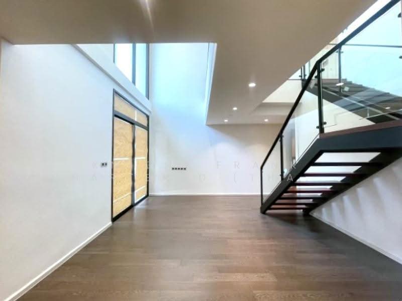 MUNIQ Sukhumvit 23, Bangkok, 17 Sukhumvit 23, Khlongtoei Nua, Watthana, Bangkok, 2 Bedrooms, 113 sqm, Condo For Sale, by Knight Frank Chartered (Thailand) Co.,Ltd, 500652831 - DDproperty.com