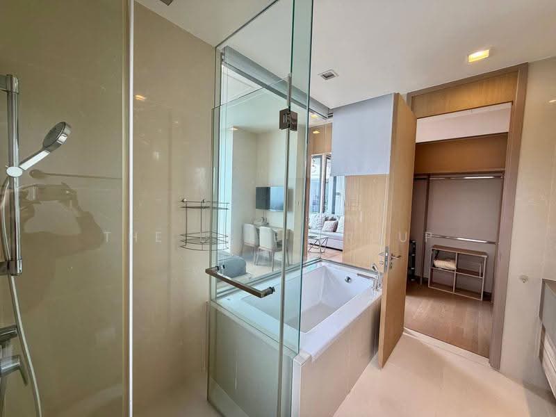 The Esse Asoke, Bangkok, 333 Soi Sukhumvit 21, Sukhumvit Road, Khlongtoei Nua, Watthana, Bangkok, 2 Bedrooms, 75 sqm, Condo For Rent, by The Luxe Group, 500652941 - DDproperty.com
