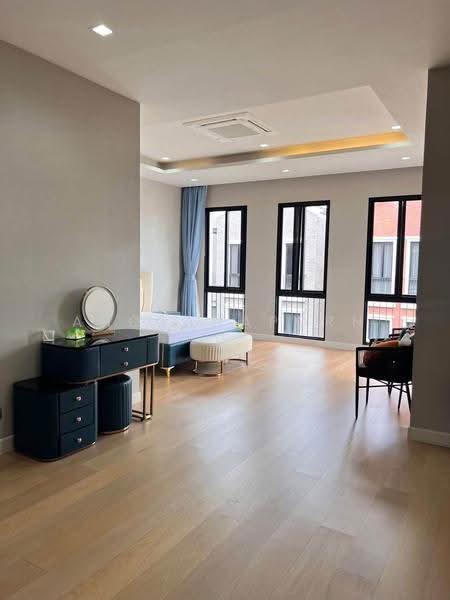 Artale Ekkamai-Ramintra, Bangkok, Soi Sukontasawat 19, Sukontasawat Road, Lat Phrao, Bangkok, 4 Bedrooms, 390 sqm, Single Detached House For Sale, by Angsanaporn D, 500653056 - DDproperty.com