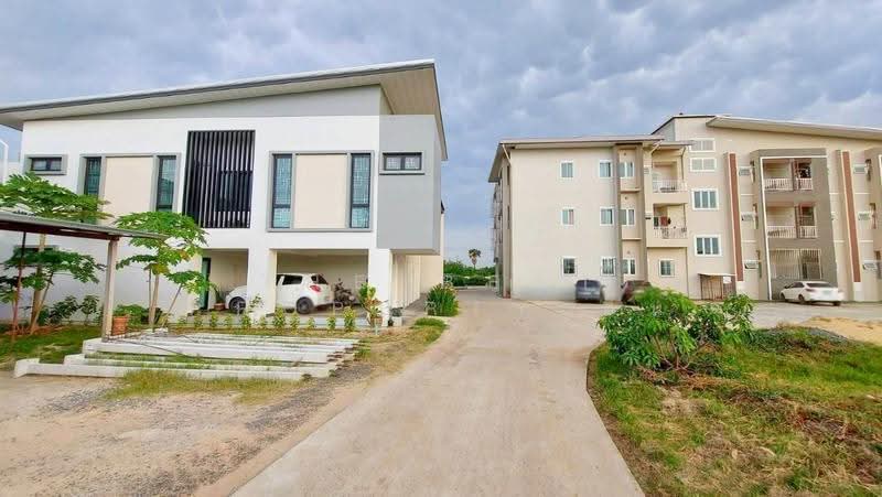 อพาร์ทเม้นท์จอหอ นครราชสีมา, Nakhon Ratchasima, Cho Ho, Muang Nakhon Ratchasima, Nakhon Ratchasima, , 200 sqm, Business For Sale, by The Best Property อ้น, 500653085 - DDproperty.com