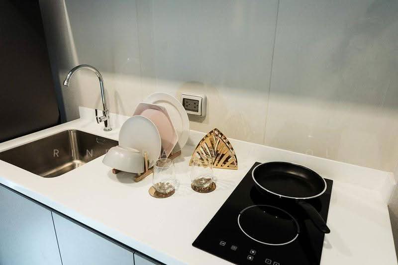 Life Sukhumvit 62, Bangkok, Soi Sukhumvit 62, Bang Chak, Phra Khanong, Bangkok, 1 Bedroom, 30 sqm, Condo For Rent, by Rinrada Permpool, 500653122 - DDproperty.com