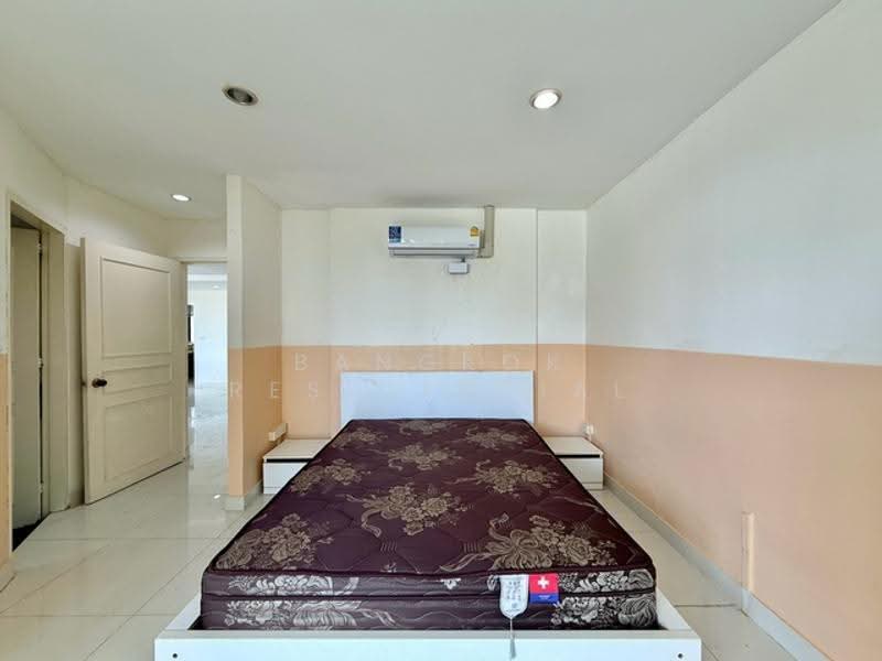 President Park Sukhumvit 24, Bangkok, 99 Sukhumvit 24 Alley, Khlongtoei Nua, Watthana, Bangkok, 3 Bedrooms, 265 sqm, Condo For Sale, by Bangkok Residential, 500653131 - DDproperty.com