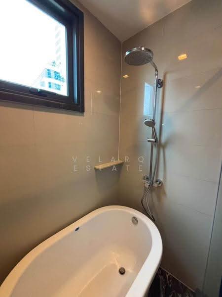 The Edge Sukhumvit 23 : เอดจ์ สุขุมวิท 23, กรุงเทพ, 6 ซอยสุขุมวิท 23, คลองเตยเหนือ, วัฒนา, กรุงเทพ, 42 ตร.ม., คอนโด ให้เช่า, โดย VELARQ ESTATE, 500653203 - DDproperty.com