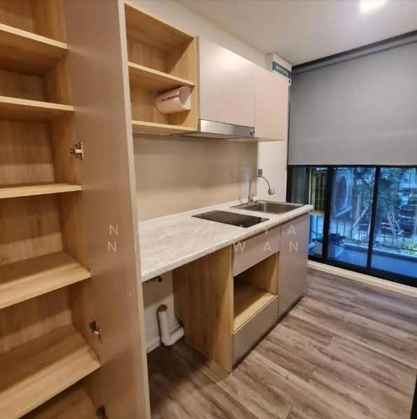 Atmoz Ratchada-Huaikwang, Bangkok, Saha Kan Pramun Alley, Wang Thonglang, Bangkok, 2 Bedrooms, 47 sqm, Condo For Sale, by Natthaya Ninkhwan, 500653248 - DDproperty.com