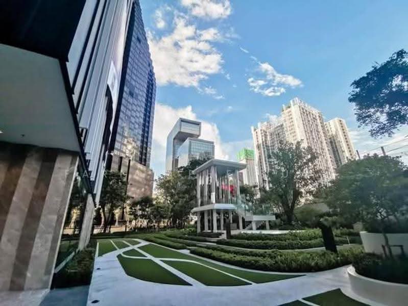 Life Asoke-Rama 9, Bangkok, 626 Asoke-Dindaeng Road, Makkasan, Ratchathewi, Bangkok, 1 Bedroom, 32 sqm, Condo For Rent, by Farida Phetnuam, 500653383 - DDproperty.com