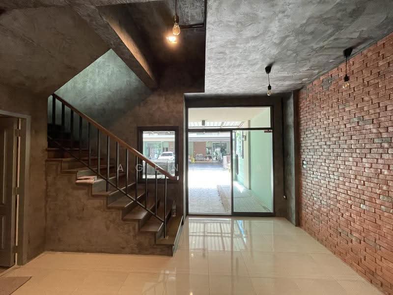 ลุมพินี ทาวน์ เรสซิเดนซ์ บางนา - ศรีนครินทร์ Lumpini Town Residence Bangna - Srinakarin, Bangkok, Bang Na Tai, Bang Na, Bangkok, 3 Bedrooms, 210 sqm, Townhouse For Rent, by Agent Pla, 500653407 - DDproperty.com