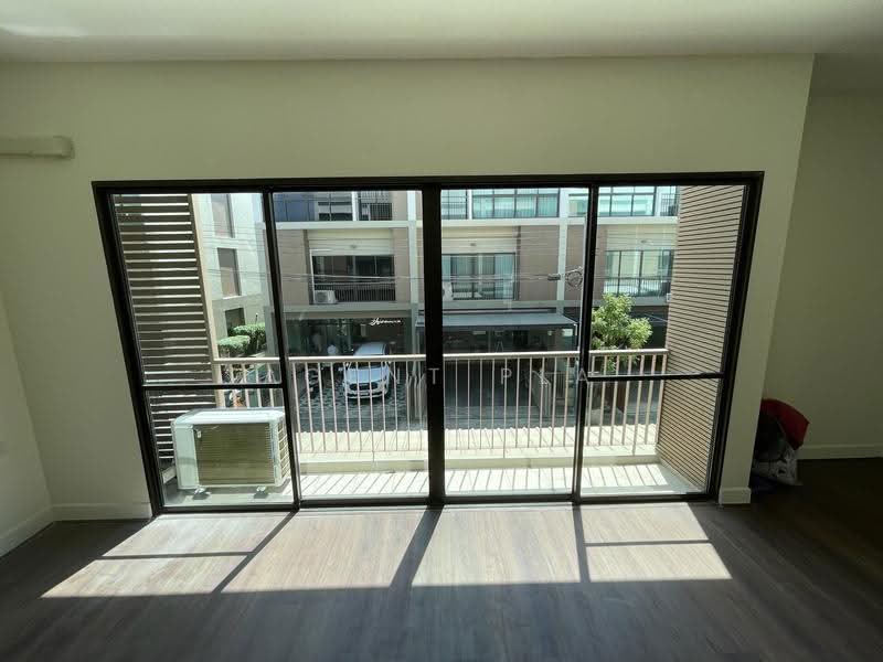 ลุมพินี ทาวน์ เรสซิเดนซ์ บางนา - ศรีนครินทร์ Lumpini Town Residence Bangna - Srinakarin, Bangkok, Bang Na Tai, Bang Na, Bangkok, 3 Bedrooms, 210 sqm, Townhouse For Rent, by Agent Pla, 500653407 - DDproperty.com
