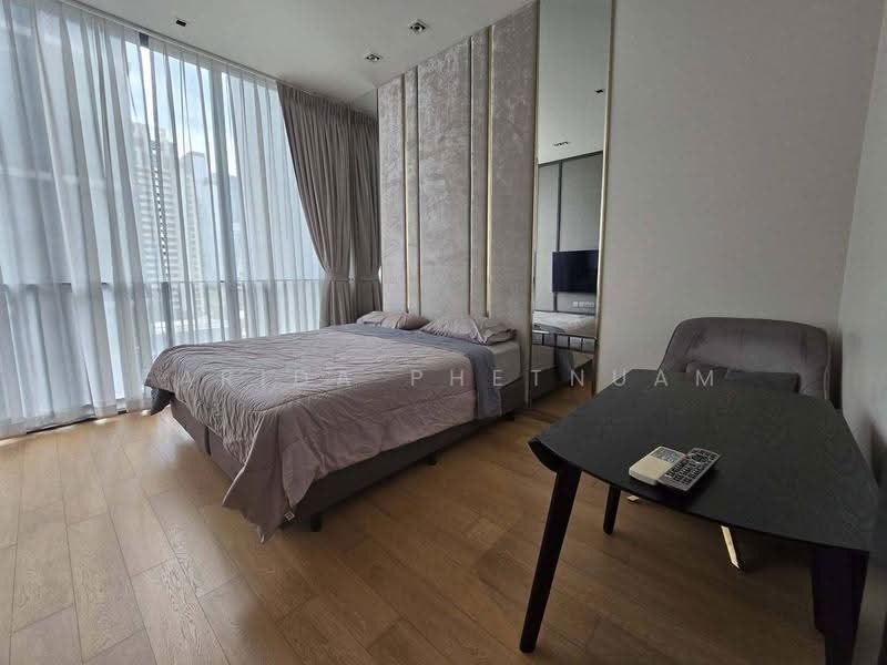 28 Chidlom, Bangkok, 28 Chit Lom Alley, Lumphini, Pathum Wan, Bangkok, 1 Bedroom, 35 sqm, Condo For Sale, by Farida Phetnuam, 500653436 - DDproperty.com