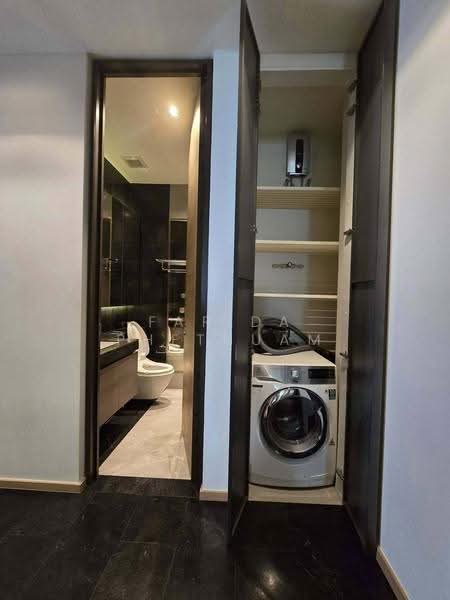 28 Chidlom, Bangkok, 28 Chit Lom Alley, Lumphini, Pathum Wan, Bangkok, 1 Bedroom, 35 sqm, Condo For Sale, by Farida Phetnuam, 500653436 - DDproperty.com