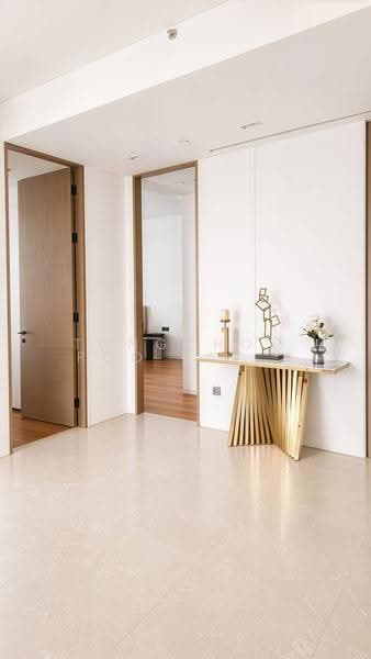 Banyan Tree Residences Riverside : บันยัน ทรี เรสซิเดนซ์ ริเวอร์ไซด์ กรุงเทพ, กรุงเทพ, ซอยสมเด็จเจ้าพระยา 17, คลองสาน, กรุงเทพ, 178 ตร.ม., คอนโด ให้เช่า, โดย Tongchompoo Pattanachaiwongkoon, 500653450 - DDproperty.com