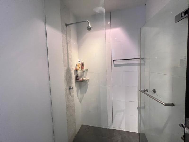The Lofts Yennakart, Bangkok, 366 ์Soi Nang Linchi Yenakat Road, Chong Nonsi, Yan Nawa, Bangkok, 2 Bedrooms, 68 sqm, Condo For Sale, by บีม, 500653643 - DDproperty.com