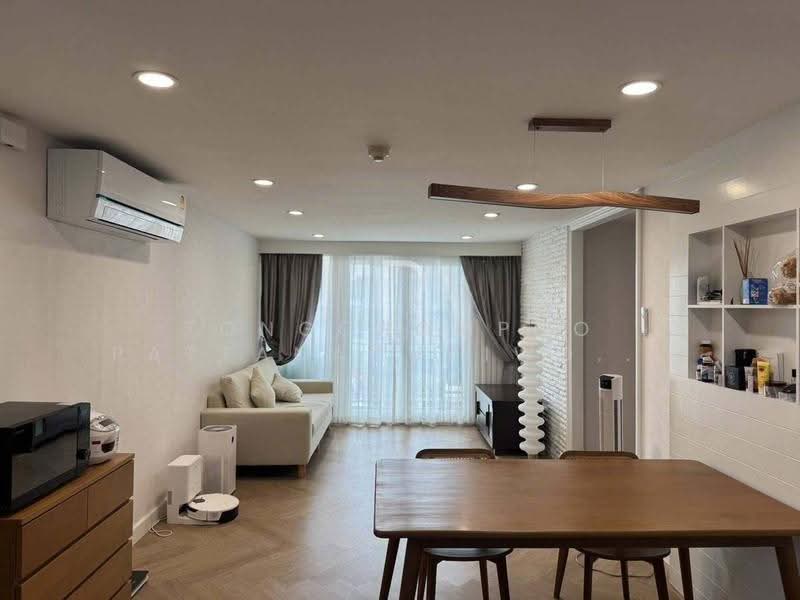 Baan Siri Sathorn Suanplu : บ้านสิริสาทร สวนพลู, กรุงเทพ, 33 นางลิ้นจี่ 4, ทุ่งมหาเมฆ, สาทร, กรุงเทพ, 82 ตร.ม., คอนโด ขาย, โดย Tongchompoo Pattanachaiwongkoon, 500653676 - DDproperty.com
