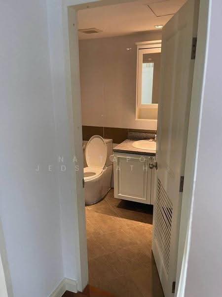 Serene Place Sukhumvit 24, Bangkok, 9 Soi Sukhumvit 24, Sukhumvit Road, Khong Tan, Khlong Toei, Bangkok, 2 Bedrooms, 109 sqm, Condo For Rent, by Nattapol Jedsadathitikul, 500653851 - DDproperty.com