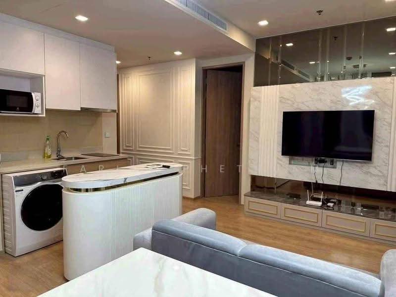 Noble Around Sukhumvit 33, Bangkok, 17 Soi Sukhumvit 33, Khlong Tan Nua, Watthana, Bangkok, 2 Bedrooms, 55 sqm, Condo For Rent, by Farida Phetnuam, 500653876 - DDproperty.com