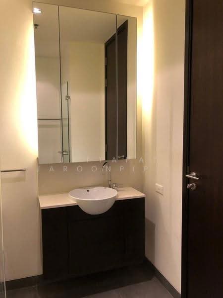 The Lofts Yennakart, Bangkok, 366 ์Soi Nang Linchi Yenakat Road, Chong Nonsi, Yan Nawa, Bangkok, 2 Bedrooms, 68 sqm, Condo For Sale, by Jettapat Jaroonpipatkun, 500653897 - DDproperty.com
