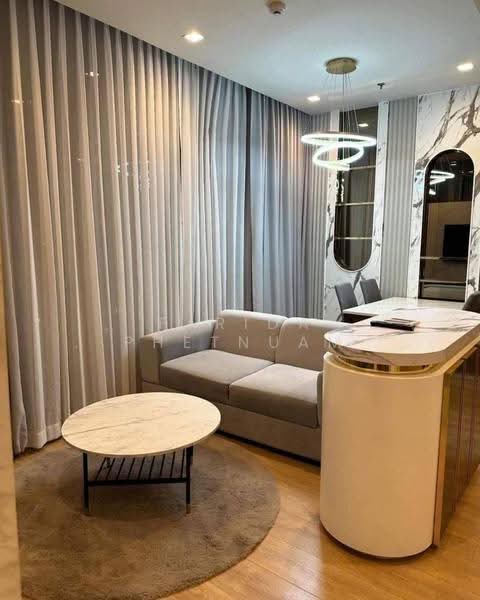 Noble Around Sukhumvit 33, Bangkok, 17 Soi Sukhumvit 33, Khlong Tan Nua, Watthana, Bangkok, 2 Bedrooms, 55 sqm, Condo For Rent, by Farida Phetnuam, 500653910 - DDproperty.com