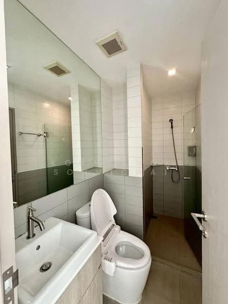 IDEO MOBI Sukhumvit 81, Bangkok, 2097 Sukhumvit Road, Bang Chak, Phra Khanong, Bangkok, 2 Bedrooms, 43 sqm, Condo For Sale, by Kornkanok Sonvichai, 500653919 - DDproperty.com
